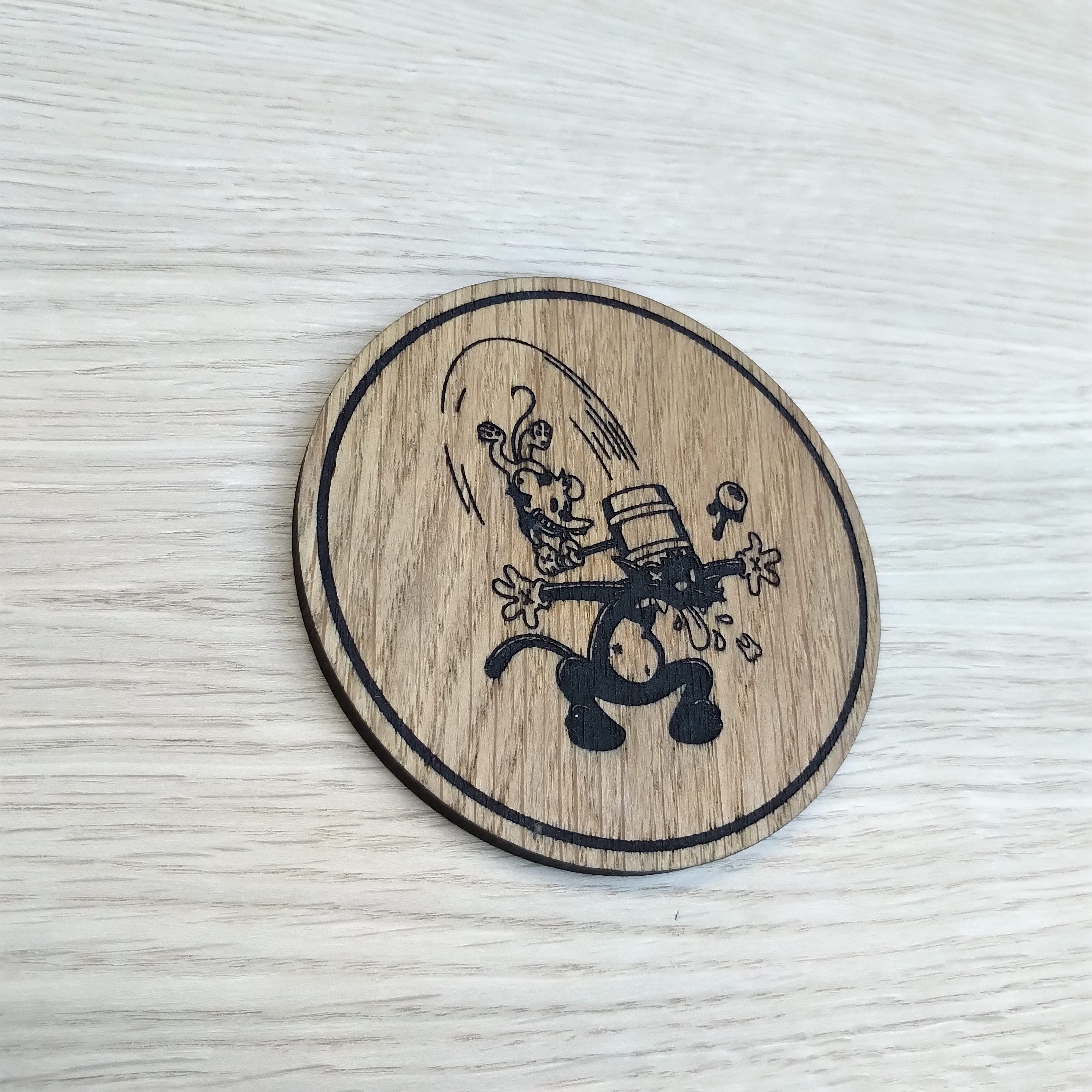 Laser cut wooden coaster. Itchy and Scratchy cartoon