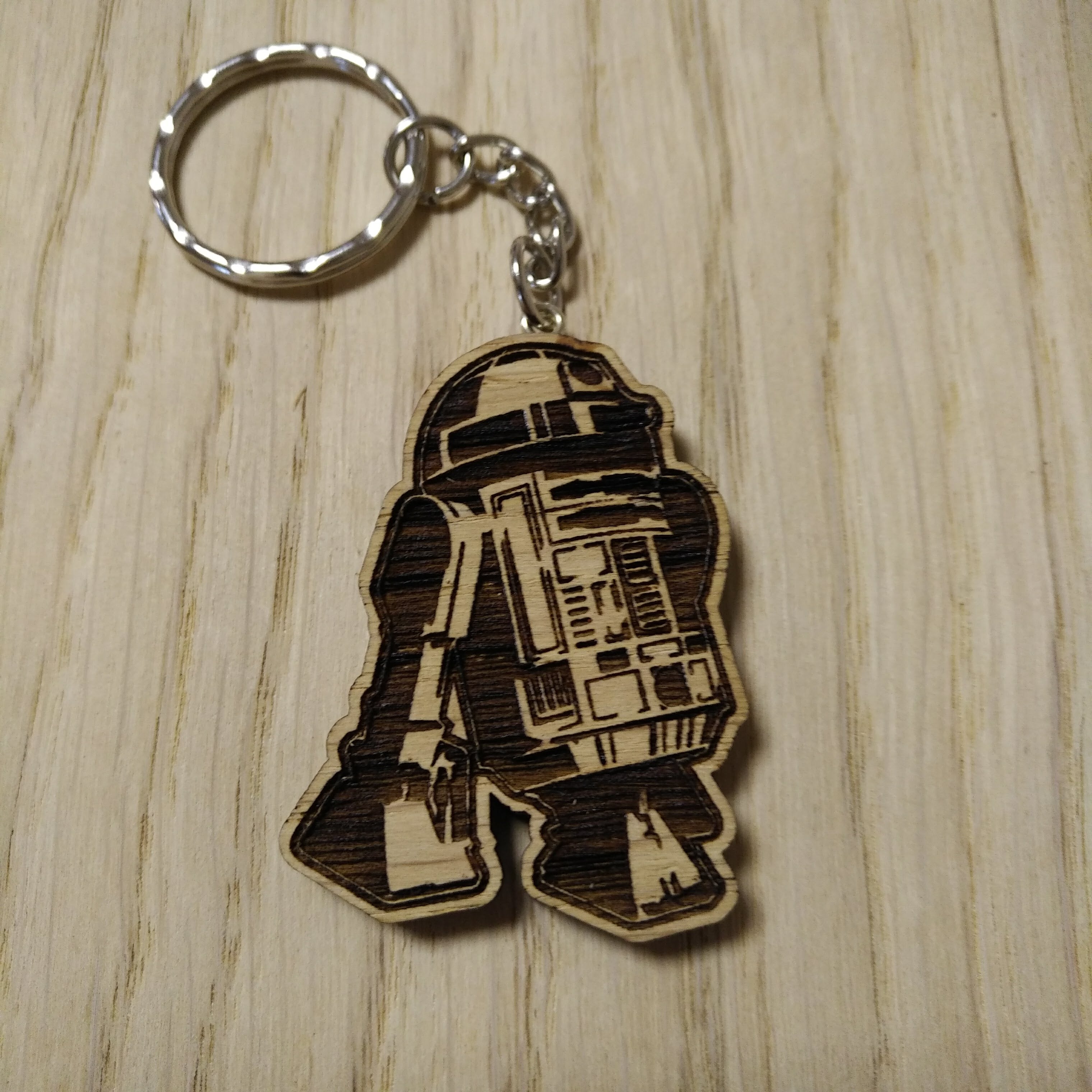 Lasercut wooden keyring keychain. Space droid